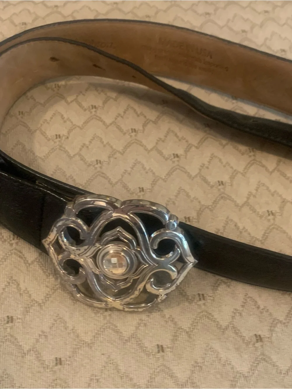 Brighton’s Vintage silver/ black leather belt, M